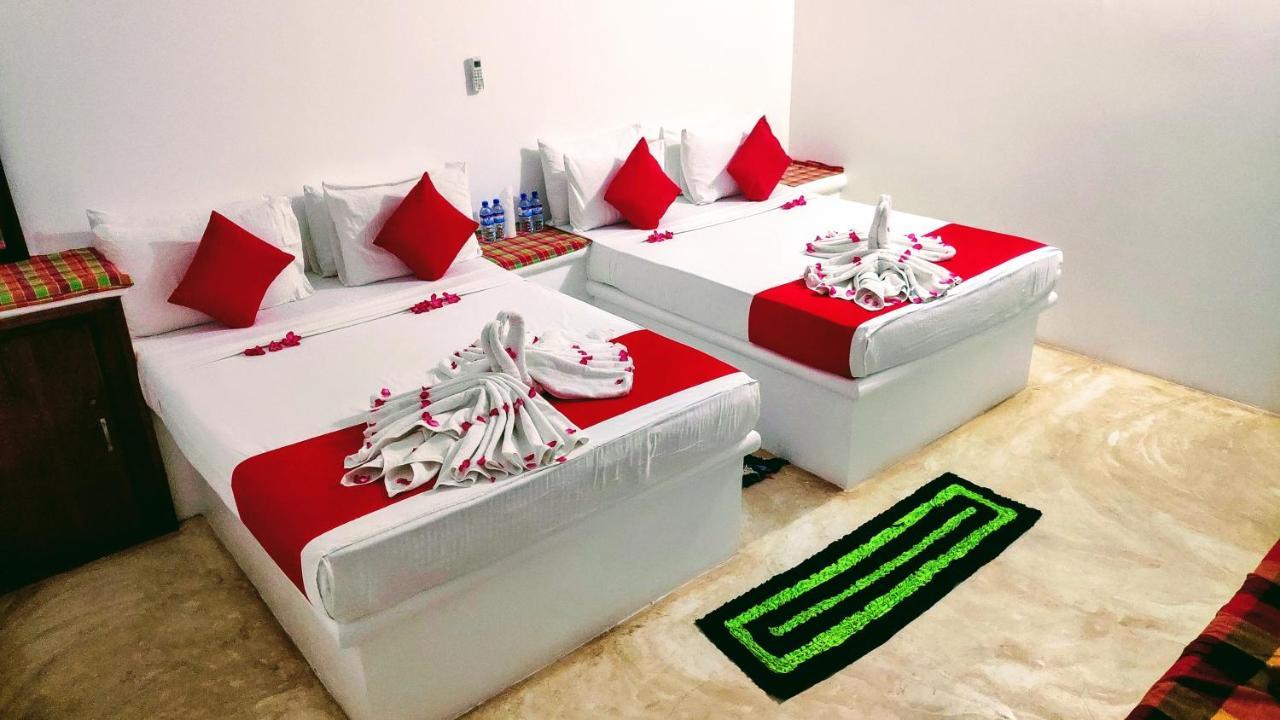 Roshanne Beach Resort Kalpitiya Exterior photo
